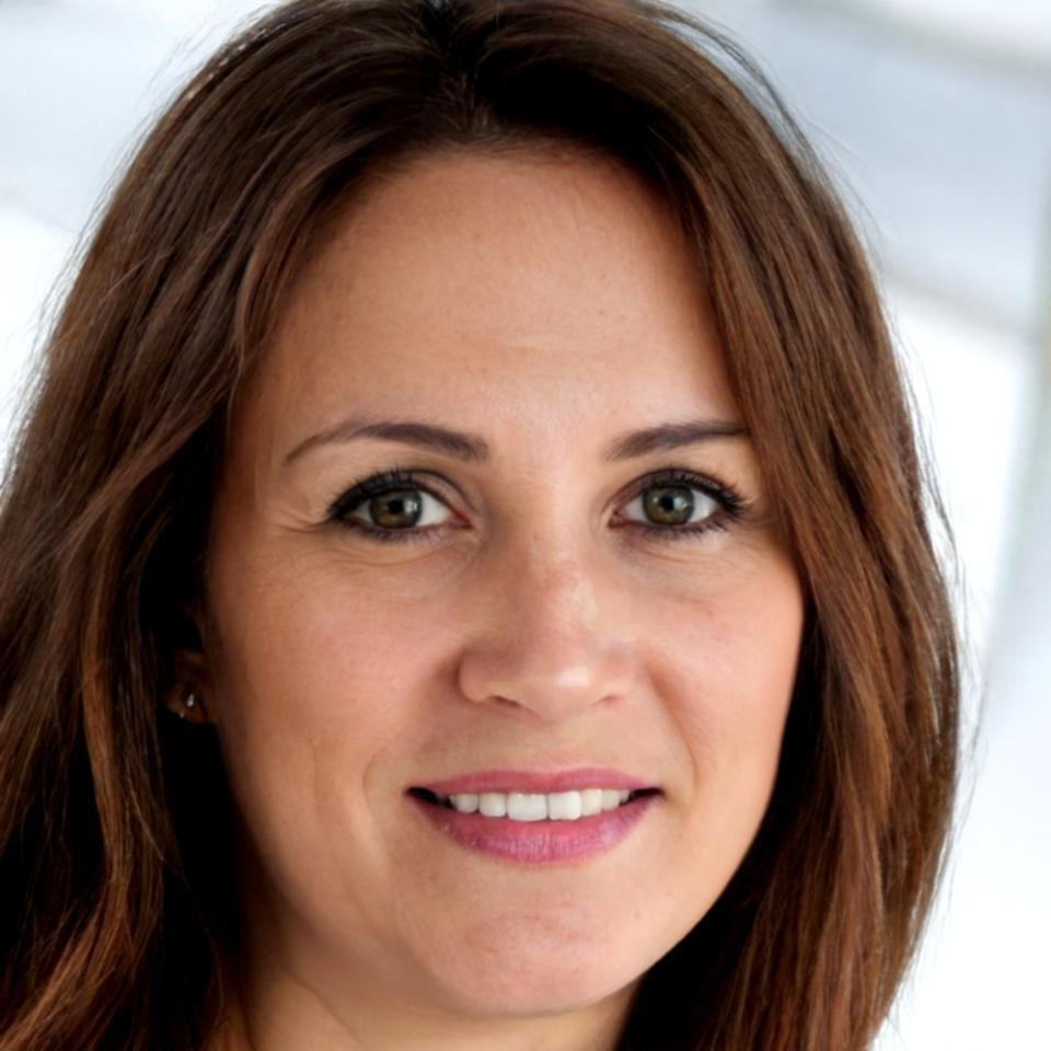 Elif Çetin - Teknik Uzman